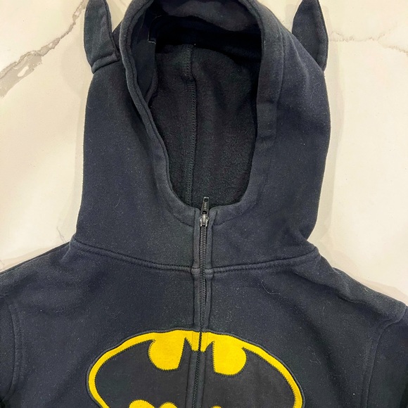 Boys Batman Sweater Hoodie - Picture 2 of 6